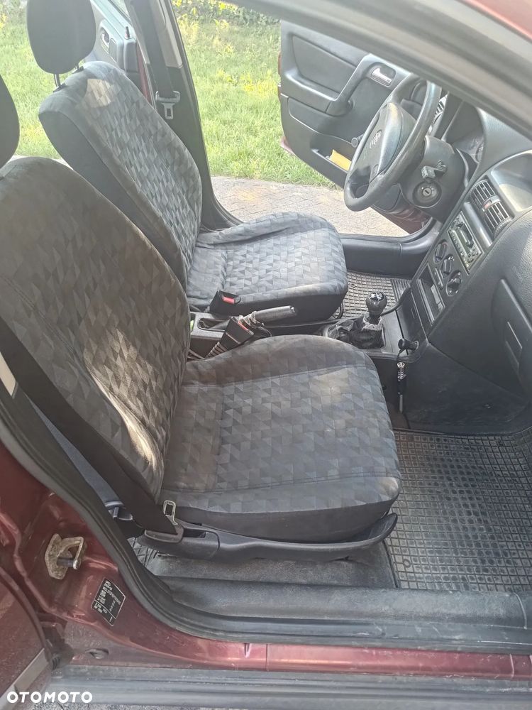 Opel Astra 1.6 16v 100 - 24