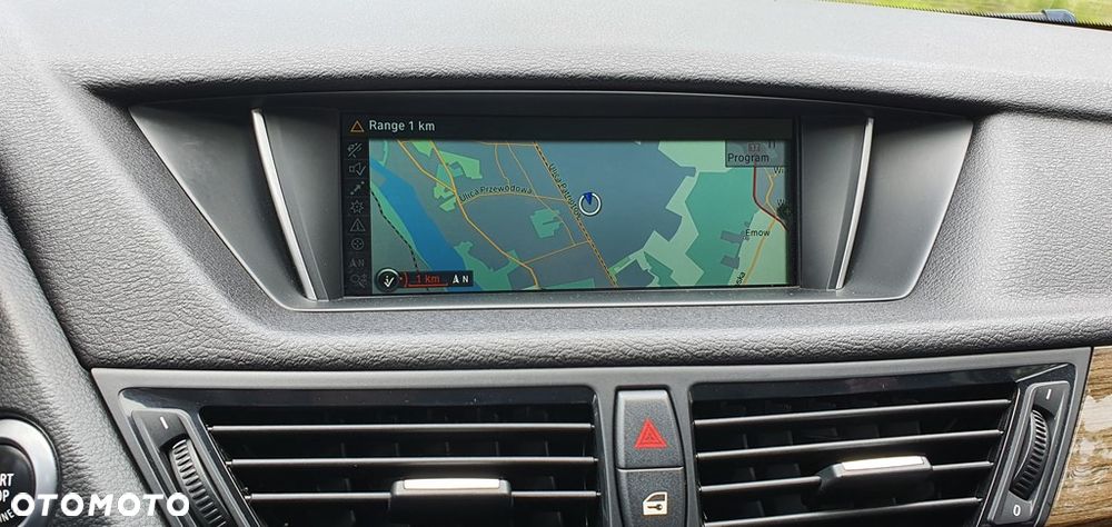 BMW X1 xDrive28i Sport Line - 18