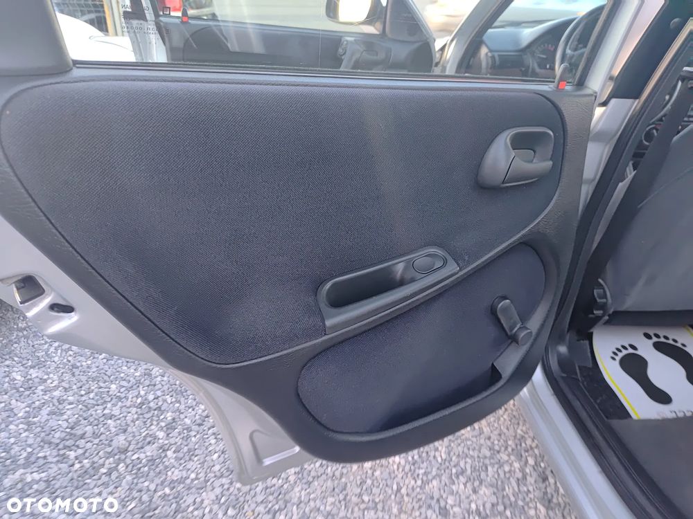 Opel Astra 1.6 - 39