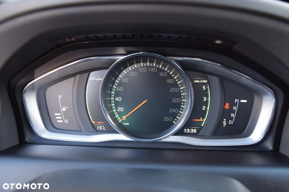 Volvo XC 60 - 26