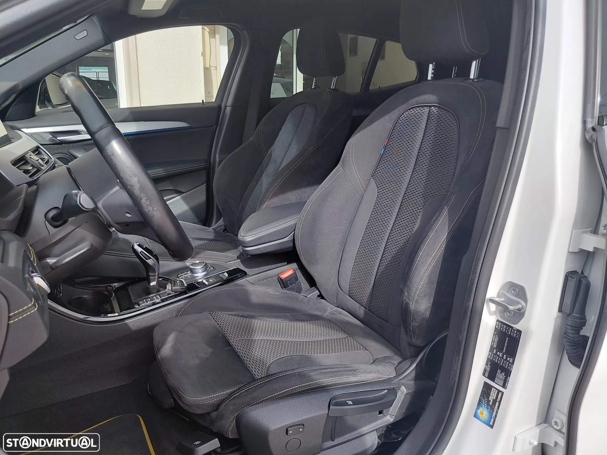 BMW X2 16 d sDrive Auto Pack M - 23