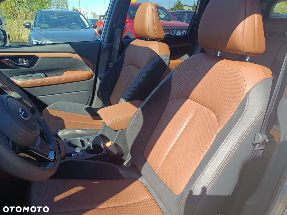 Subaru Forester 2.0i-L Platinum (EyeSight) Lineartronic - 10