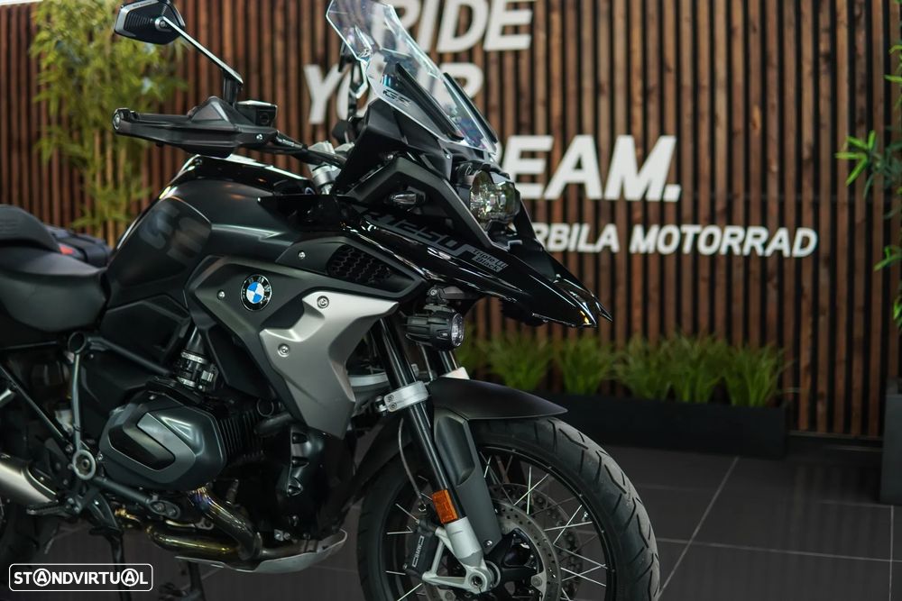 BMW R 1250 GS TRIPLE BLACK Rebaixada - 3
