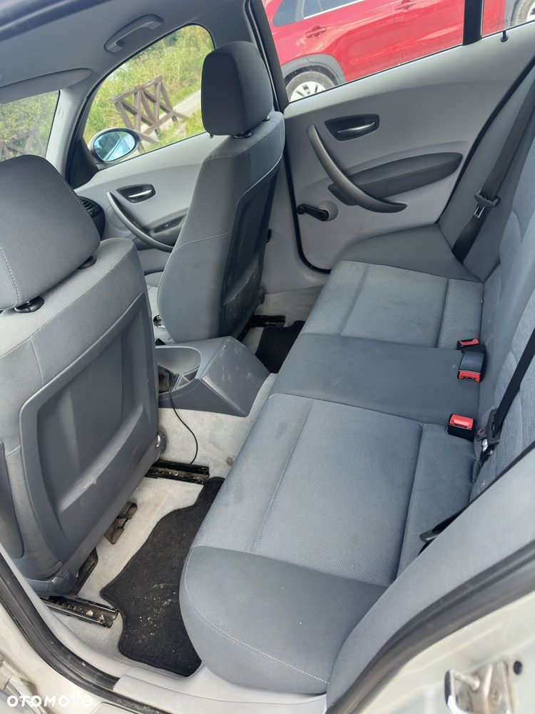 BMW Seria 1 - 8