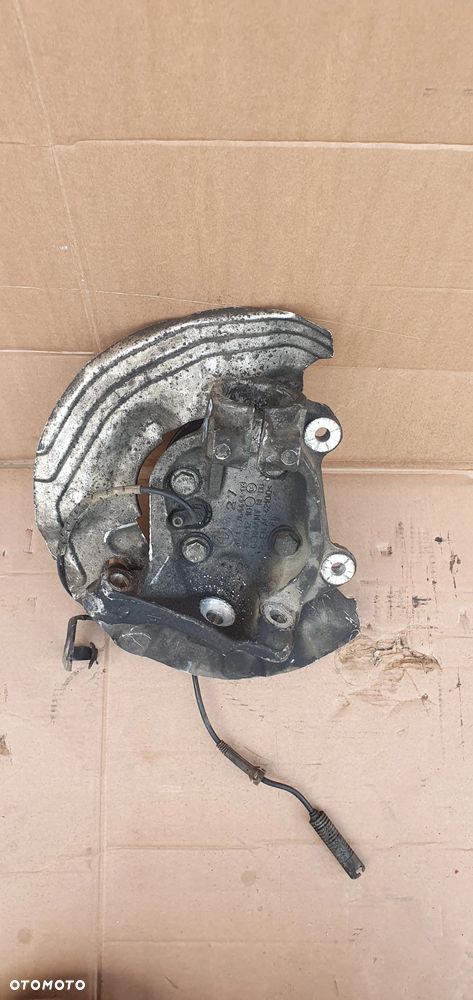 Zwrotnica piasta prawy przód przednia prawa BMW 3 E91 6764444 - 5