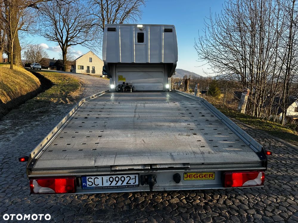 Mercedes-Benz SPRINTER - 5