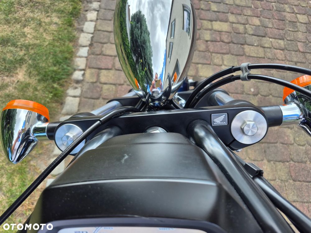 Honda VT - 11