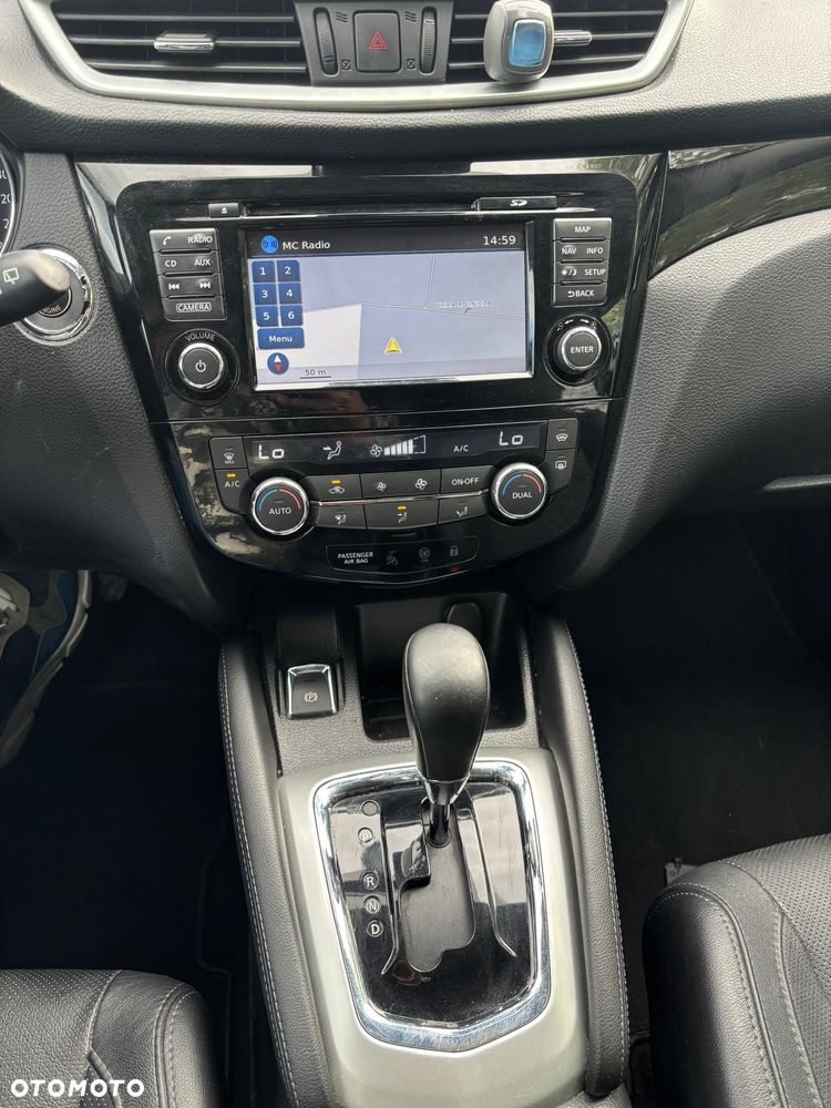 Nissan Qashqai 1.6 DCi Xtronic N-Connecta - 12