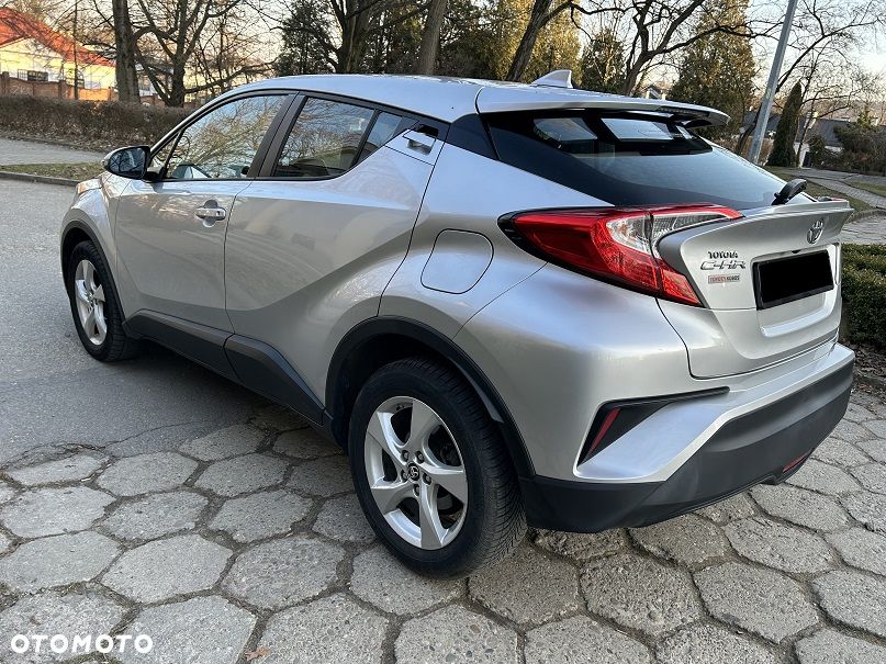 Toyota C-HR - 6
