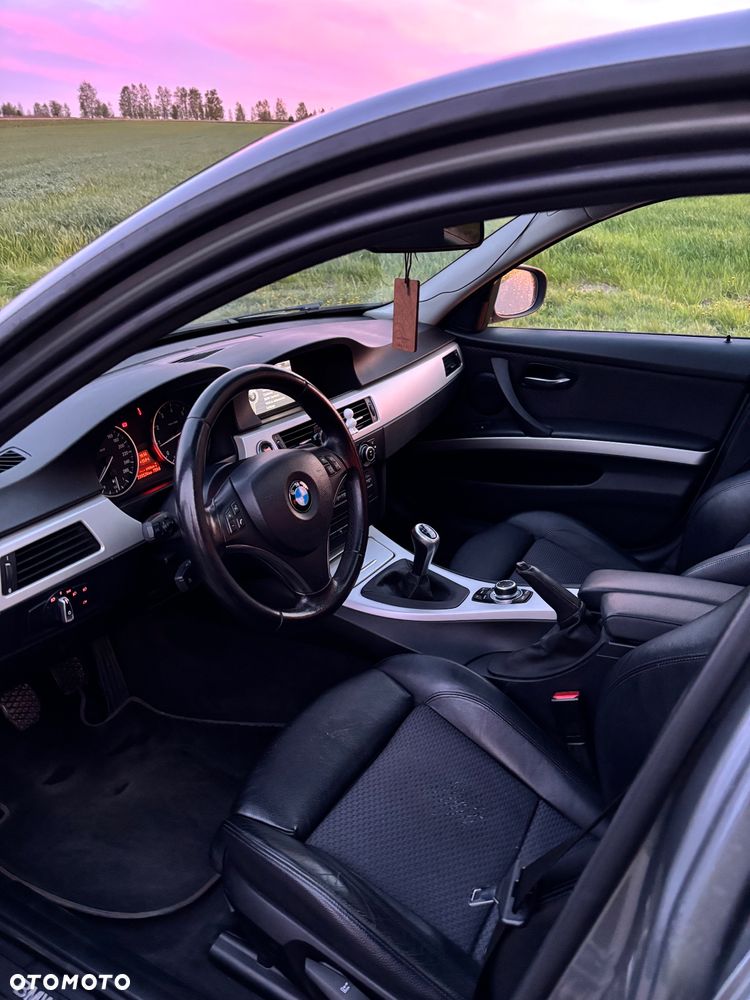 BMW Seria 3 - 14