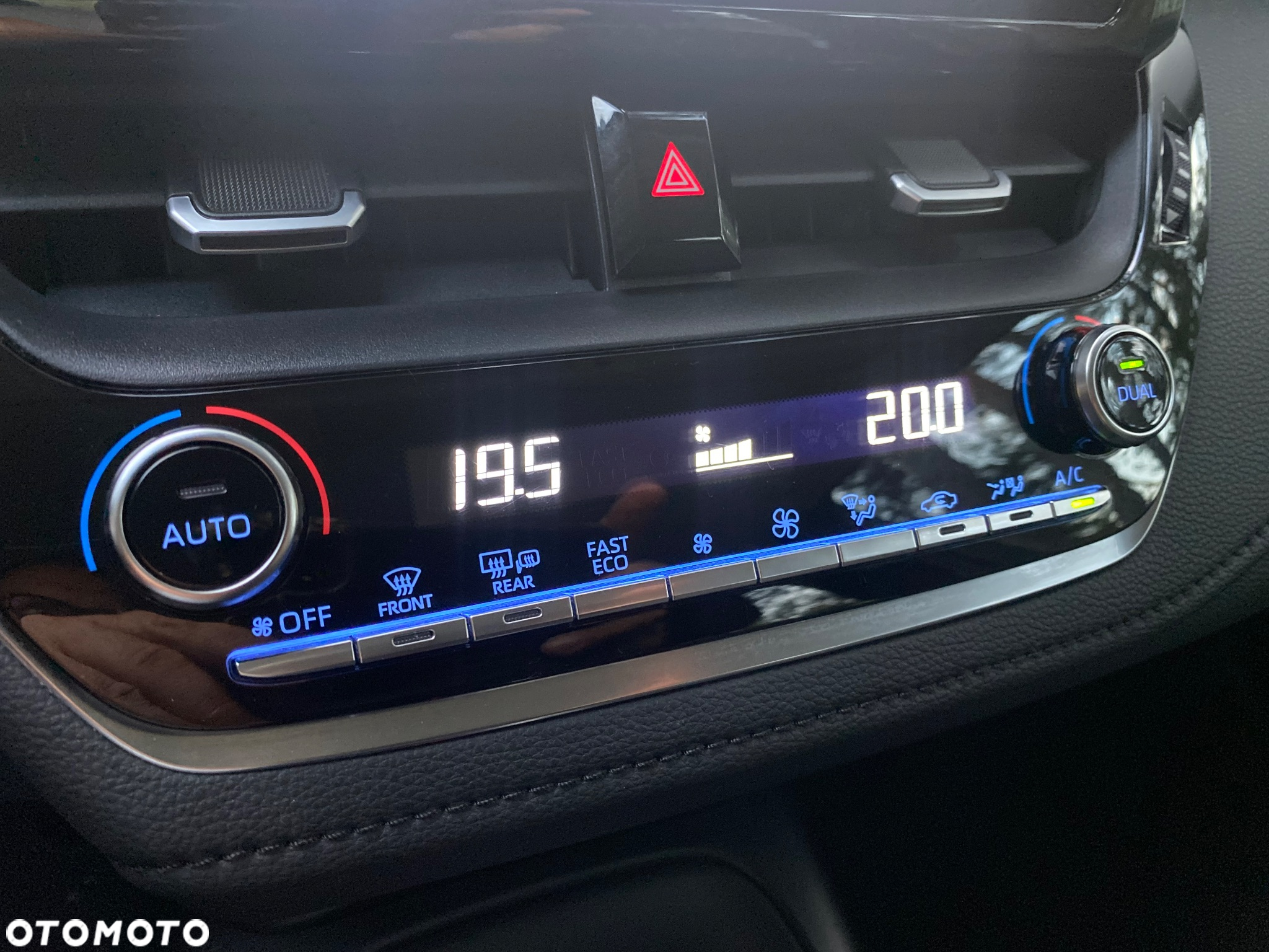 Toyota Corolla 1.5 Comfort - 19