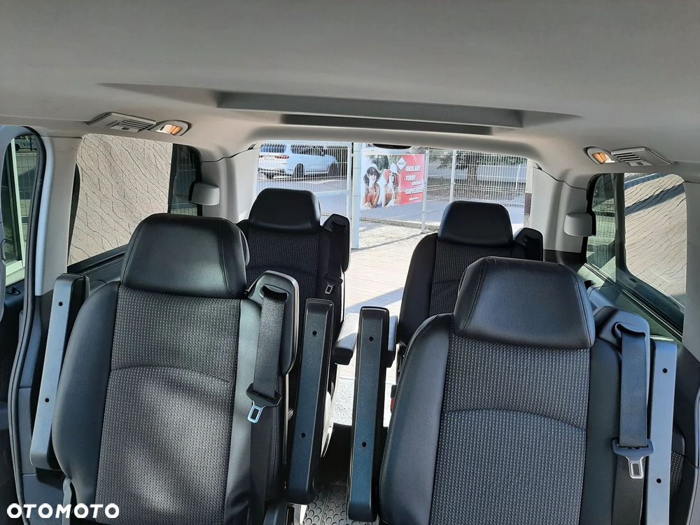 Mercedes-Benz Viano - 6