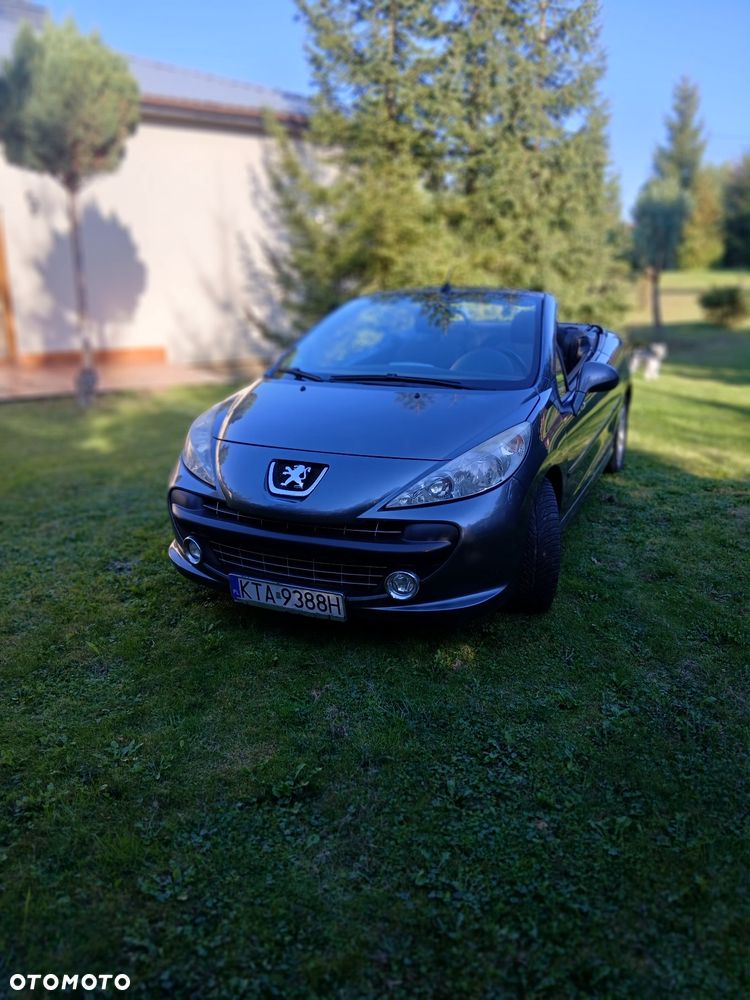 Peugeot 207 CC - 1