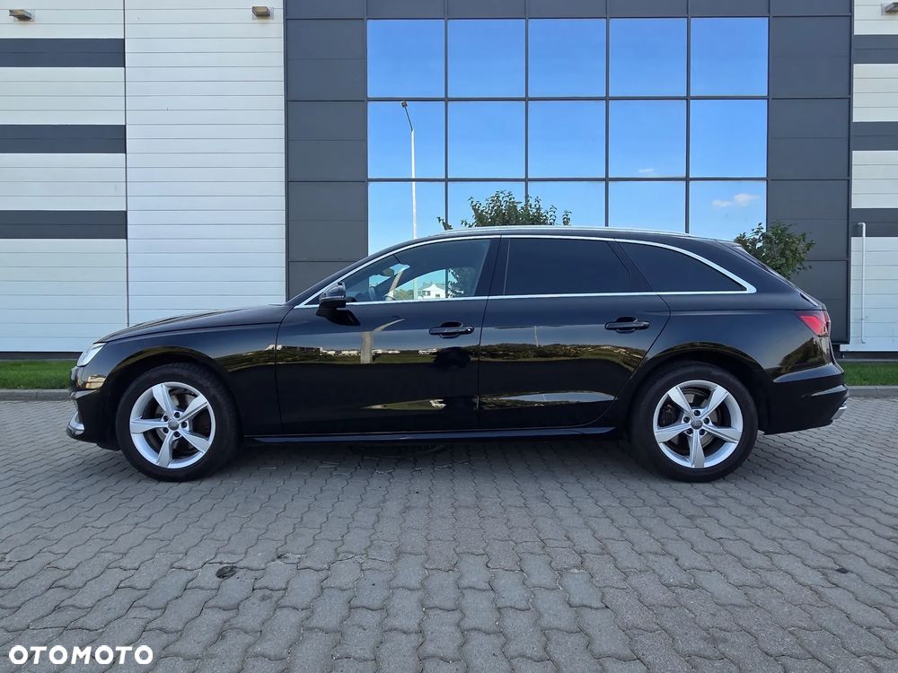 Audi A4 Avant 35 TFSI mHEV Advanced S tronic - 4