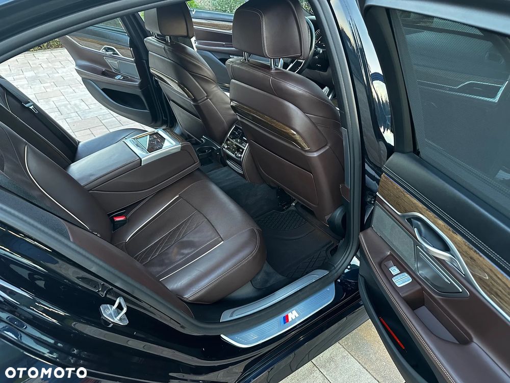 BMW Seria 7 740d xDrive - 8