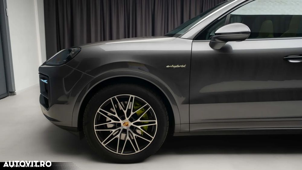 Porsche Cayenne E-Hybrid - 14