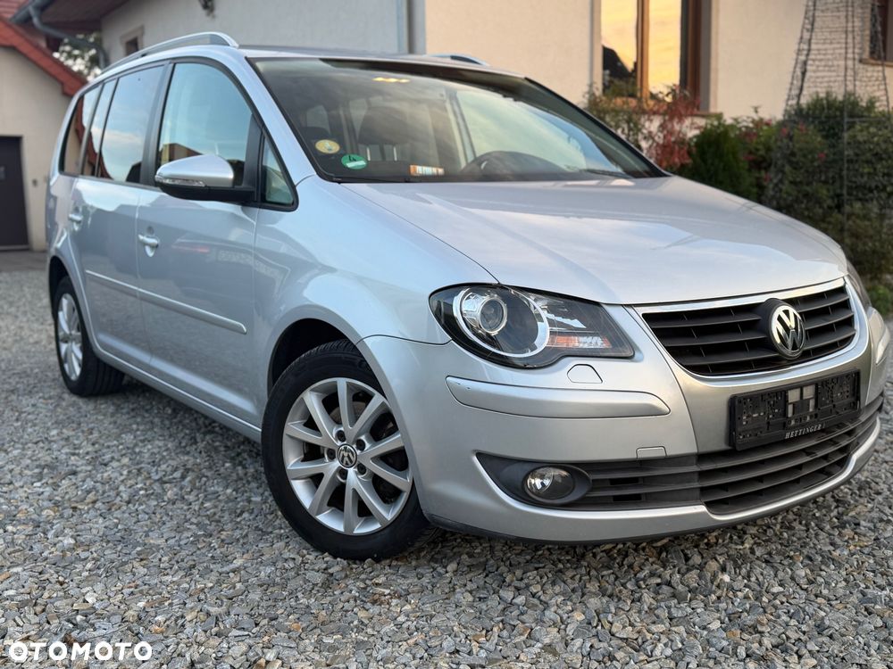 Volkswagen Touran 1.9 TDI DPF Blue Motion Highline - 10
