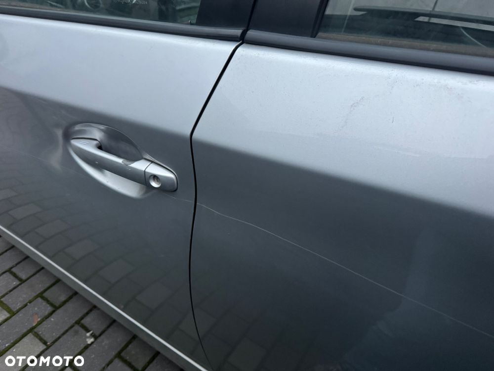 Toyota Prius 1.5 VVT-i Sol - 17