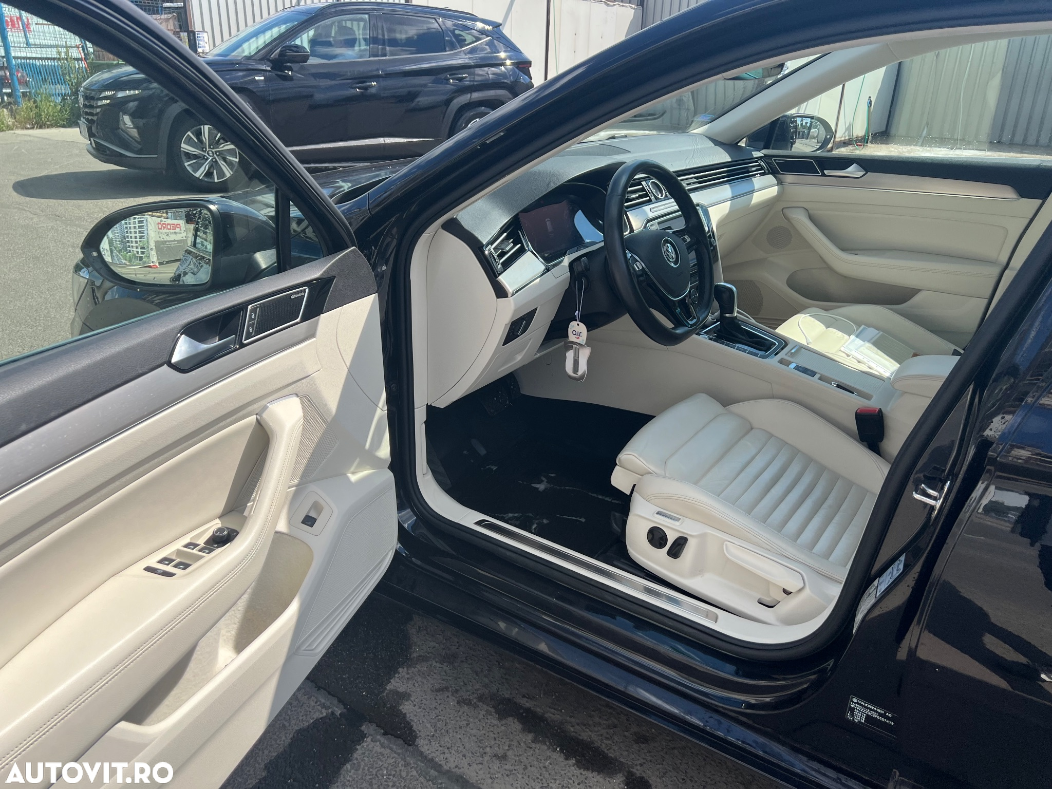 Volkswagen Passat Variant 2.0 BiTDI 4Mot DSG Highline - 8