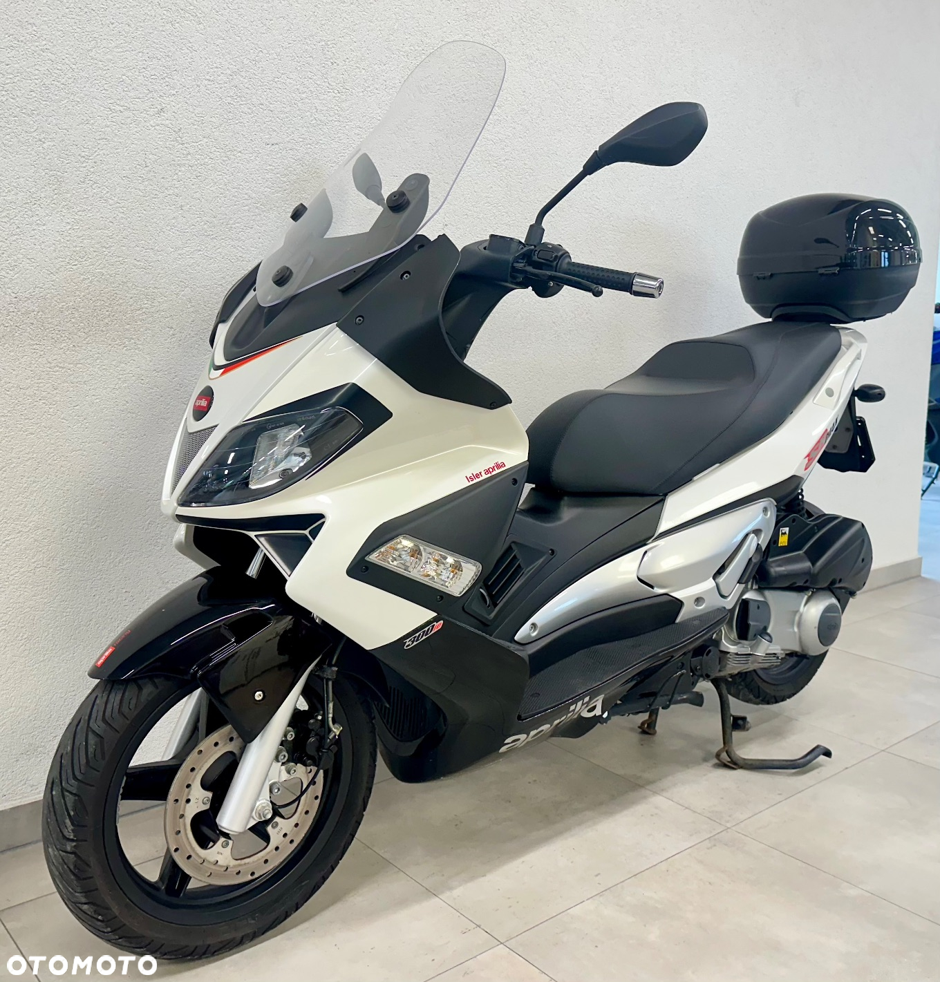 Aprilia SR - 2