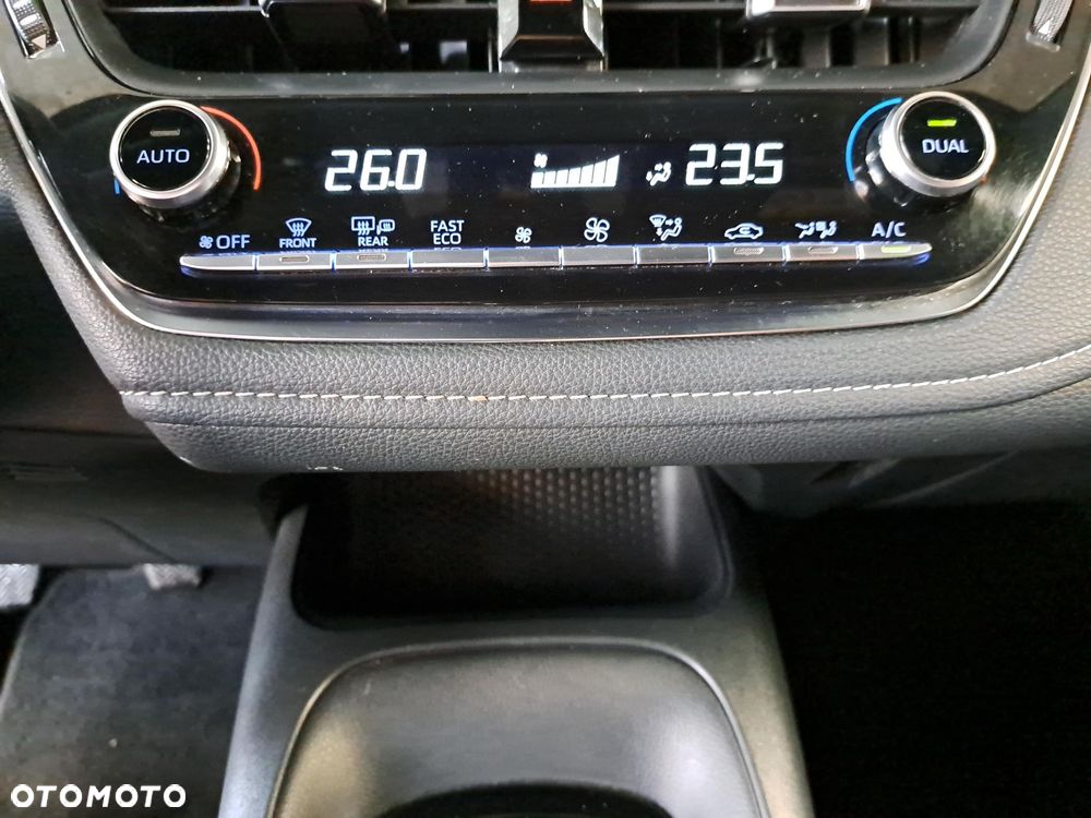 Toyota Corolla 1.2 T Comfort - 26