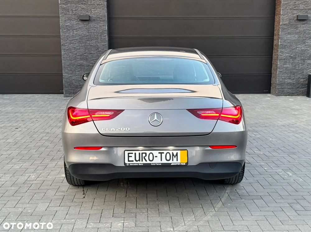 Mercedes-Benz CLA 200 Progressive 7G-DCT - 5