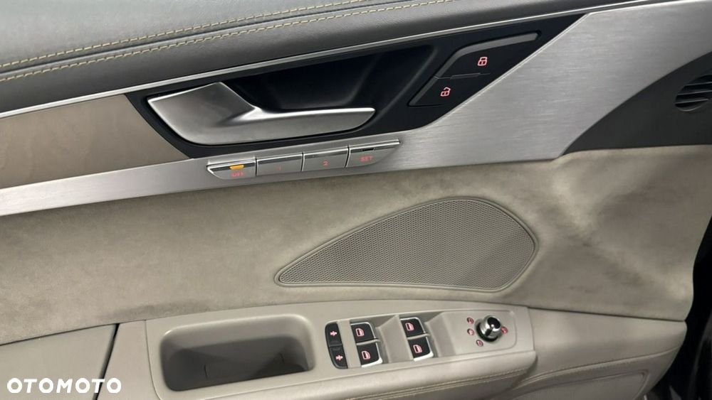 Audi A8 3.0 TDI DPF quattro tiptronic - 9