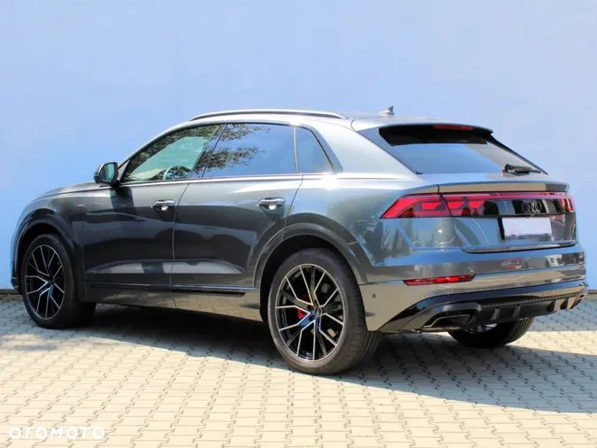Audi Q8 - 3