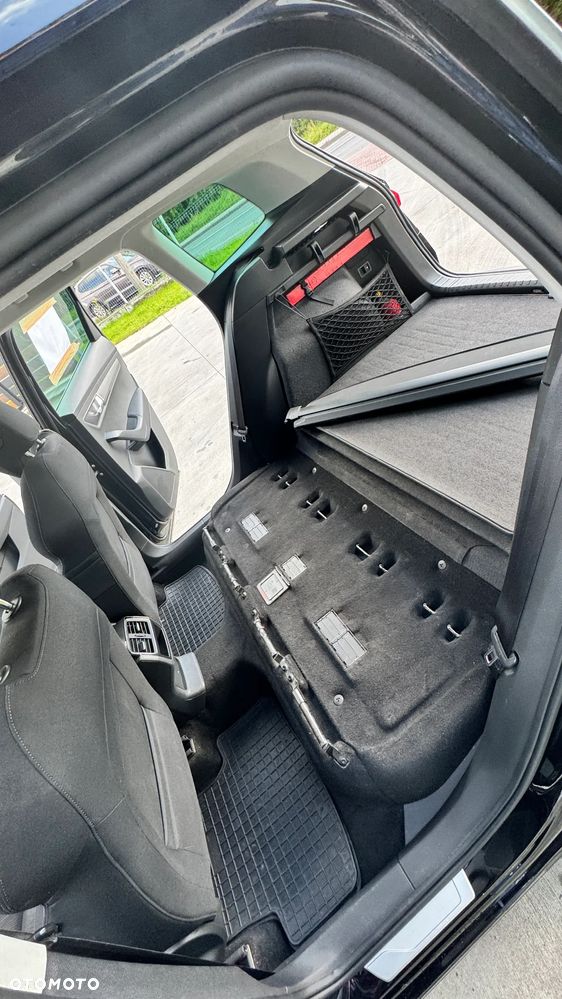 Skoda Karoq 1.5 TSI ACT 4x4 Style DSG - 17