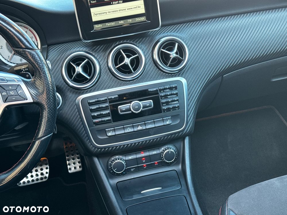 Mercedes-Benz Klasa A 180 d 7G-DCT AMG Line - 15