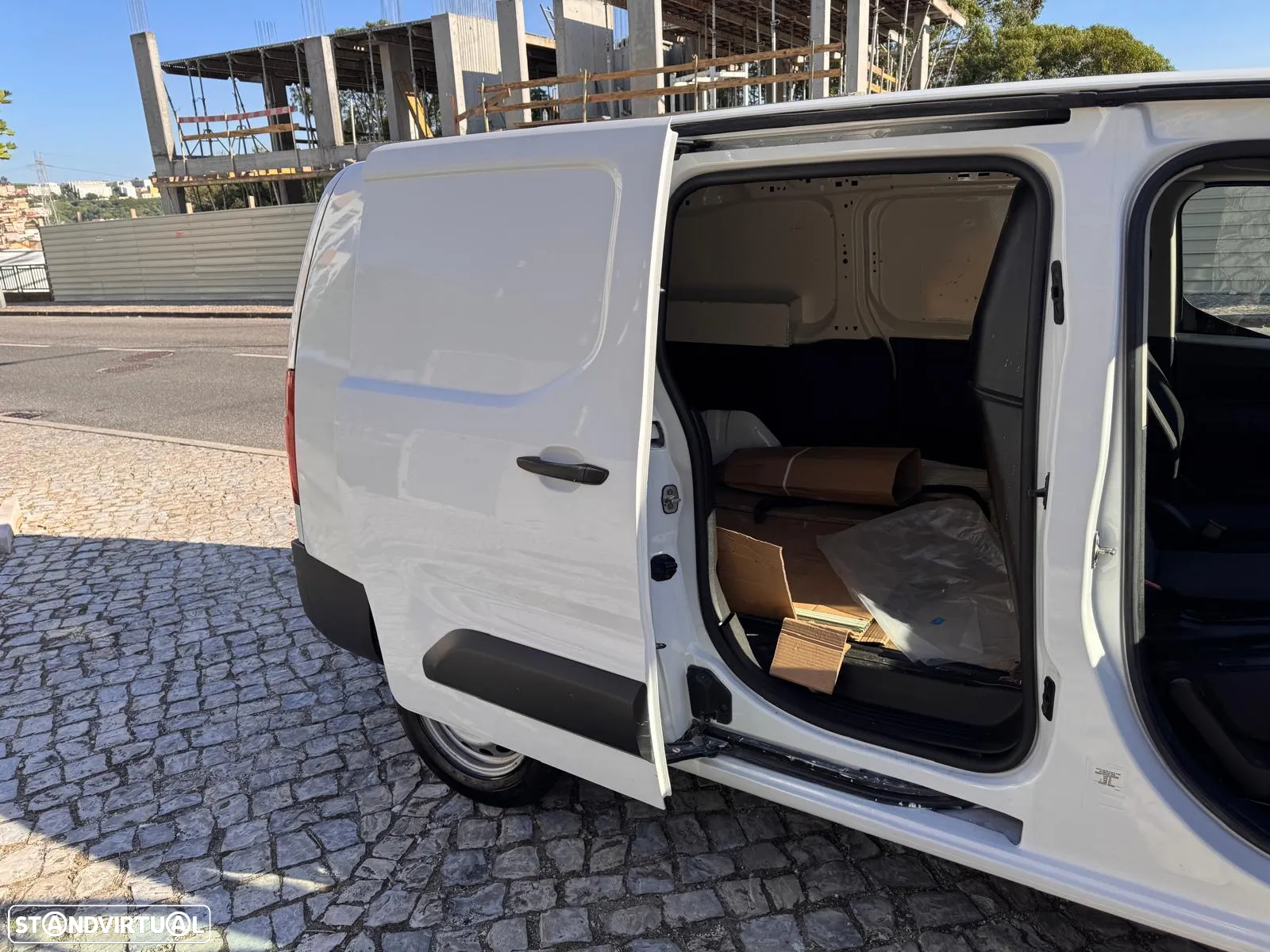 Toyota PROACE CITY CAIXA/MONOVOLUME 1.5 D-4D 100 - 8