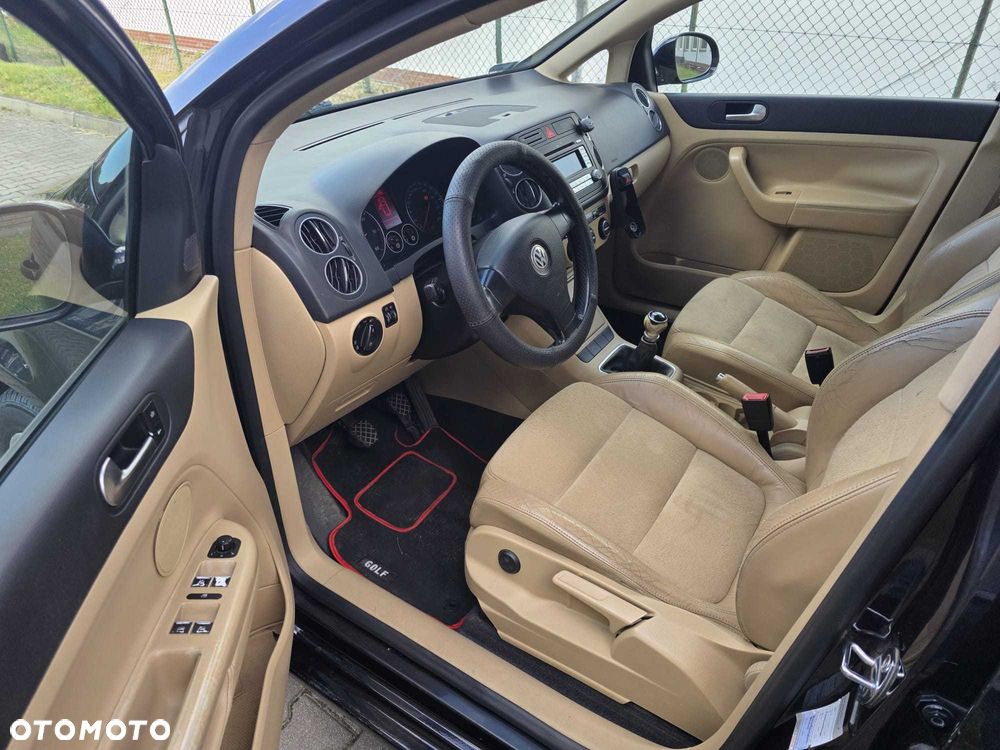 Volkswagen Golf Plus - 5