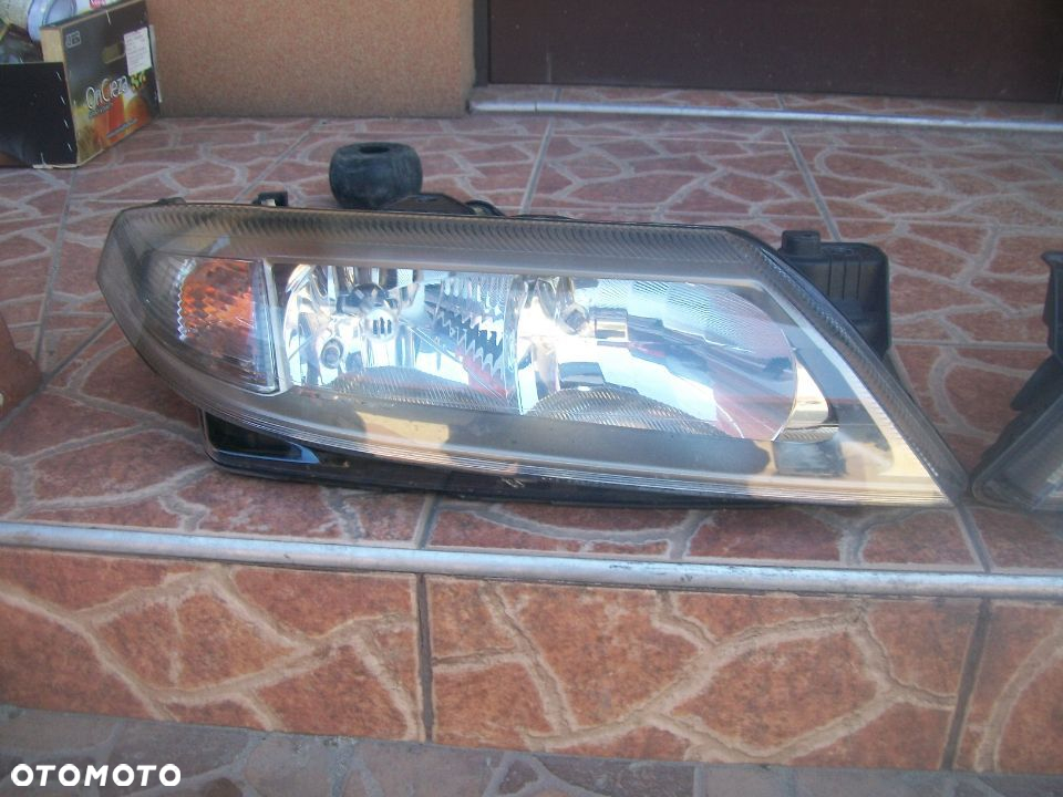 Lampa Laguna II XENON VALEO kompletna EUROPA - 3