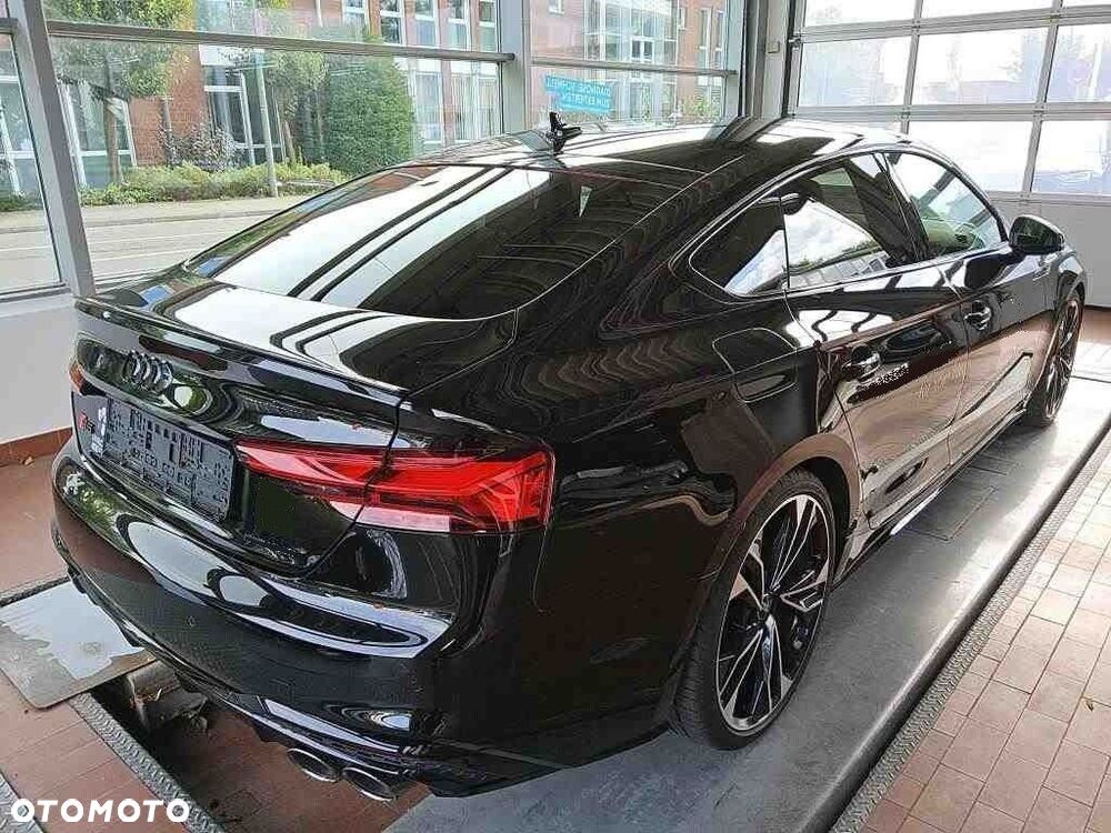 Audi S5 Coupé - 2