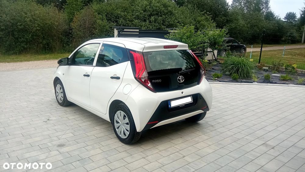 Toyota Aygo x - 7