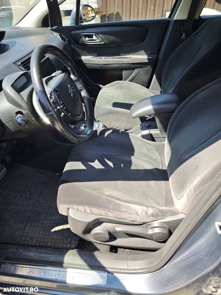 Citroën C4 2.0 HDi FAP Aut. VTS - 6
