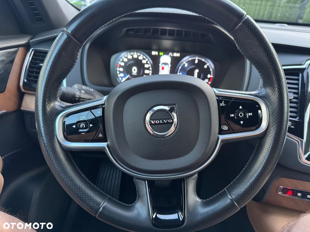 Volvo XC 90 D5 AWD Inscription 7os - 36