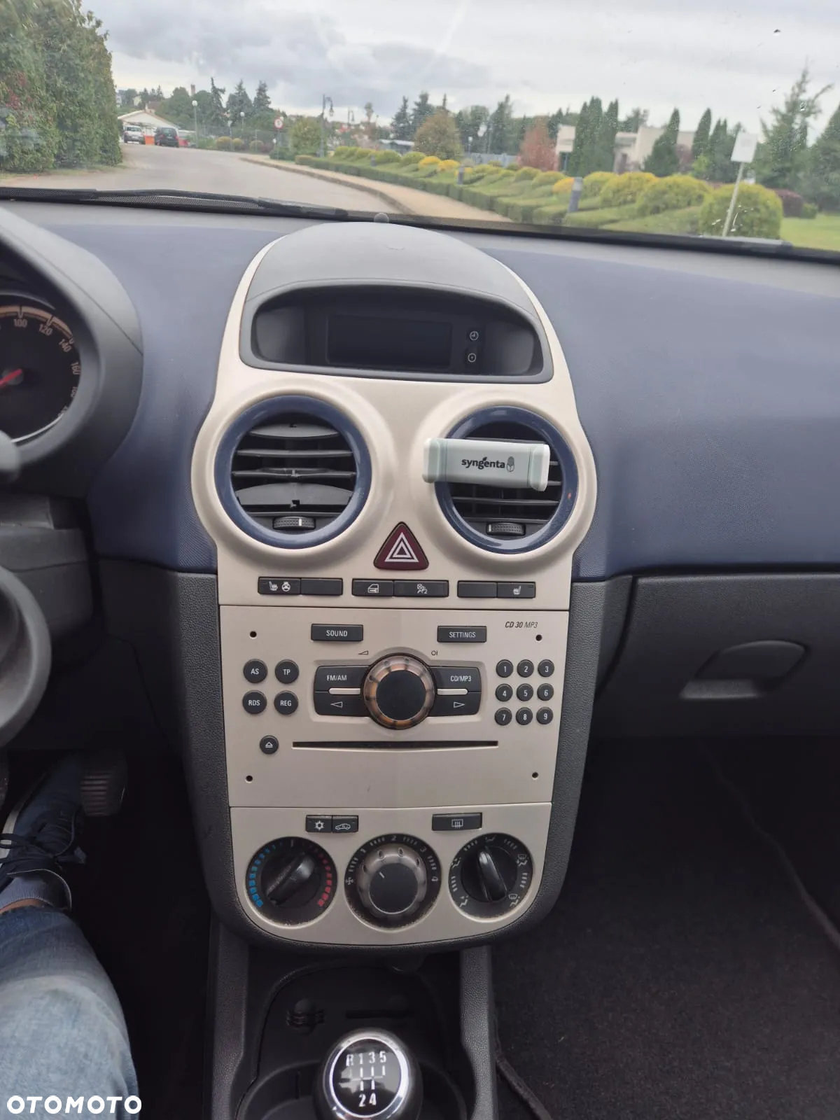 Opel Corsa - 9