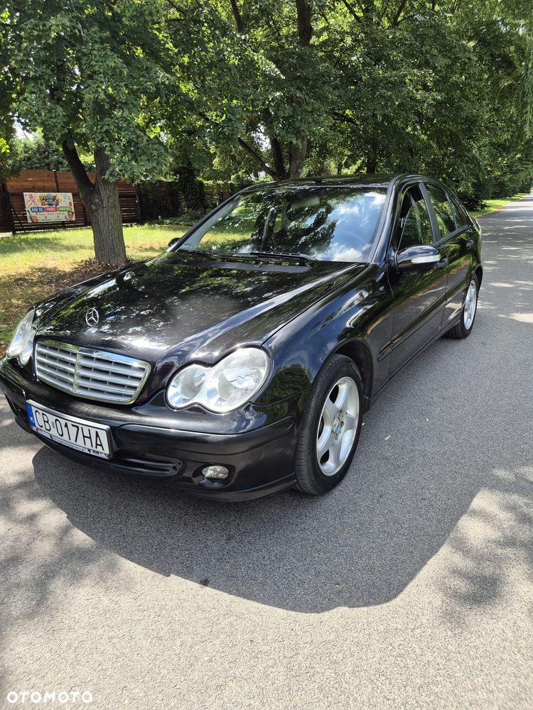 Mercedes-Benz Klasa C 180 Kompressor Classic - 14