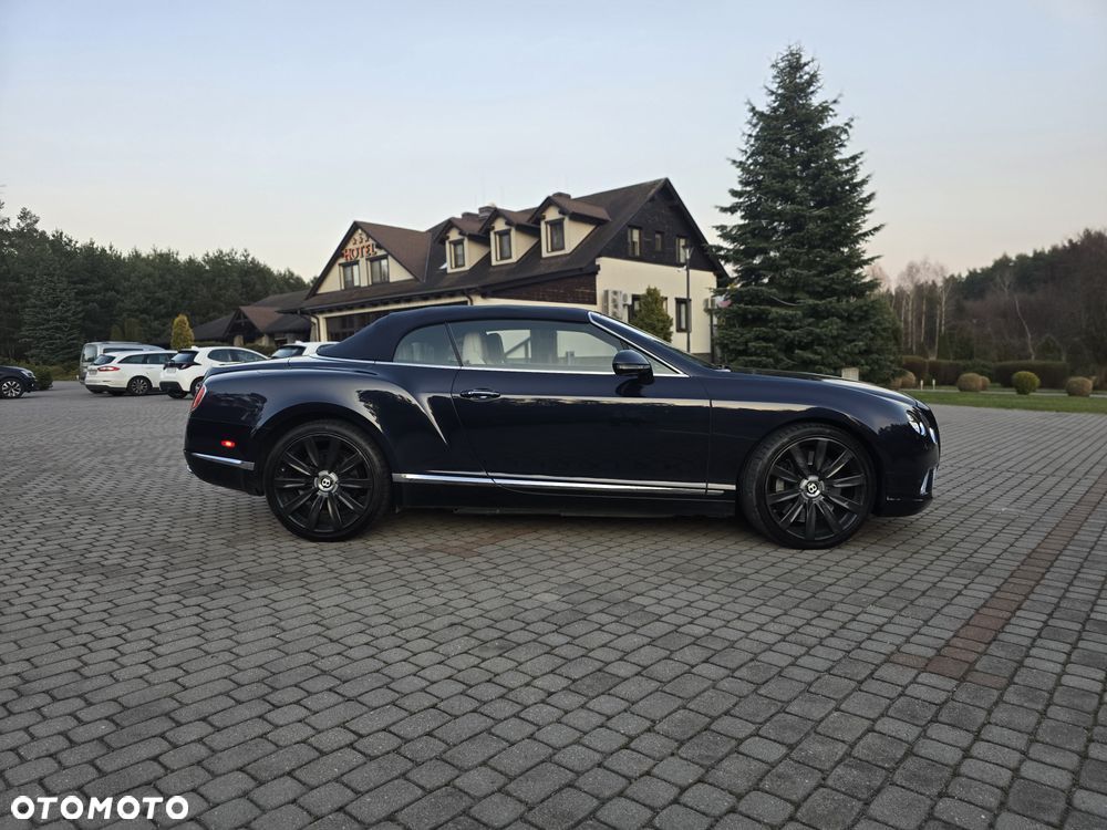 Bentley Continental GT GTC W12 - 12
