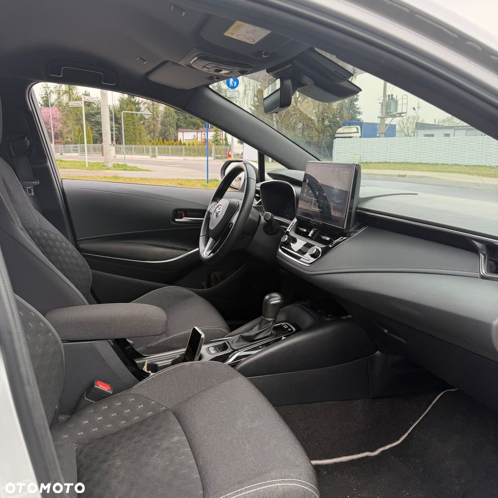 Toyota Corolla 1.8 Hybrid Comfort - 11