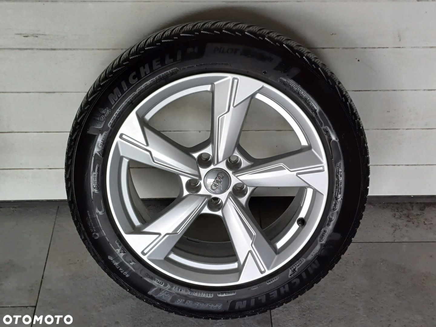 NR 590 Koła Zimowe Alufelgi AUDI A6 C8 ,A7 C8, A6 C7 225/55/18 Michelin 5x112 - 4