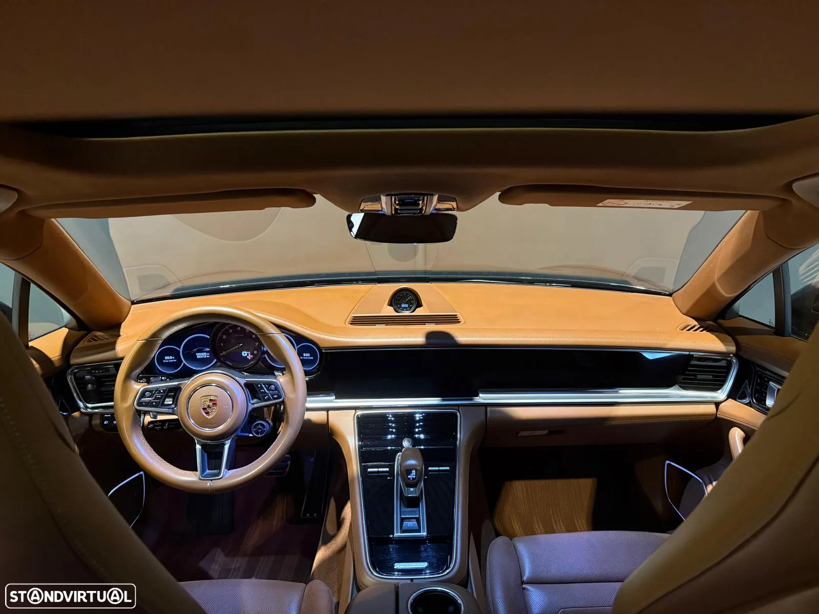 Porsche Panamera Sport Turismo 4 E-Hybrid - 13