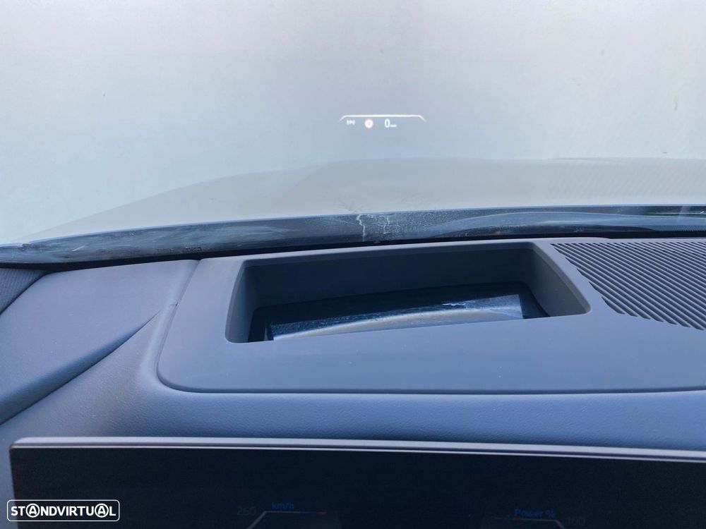 BMW 530 e Pack Desportivo M - 8