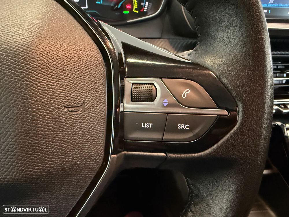 Peugeot e-2008 50 kWh Active Pack - 28