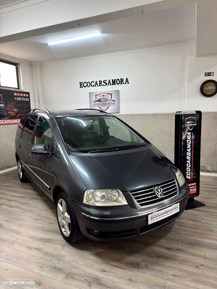VW Sharan 2.0 TDi Trendline - 1