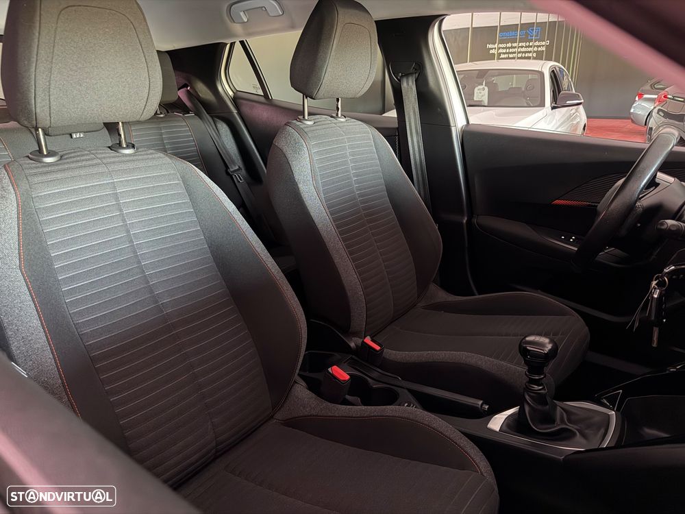 Peugeot 2008 1.2 PureTech Allure - 16