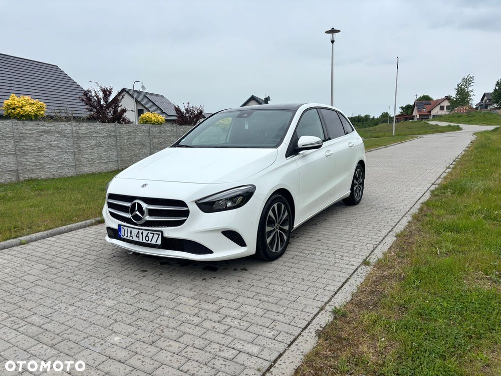 Mercedes-Benz Klasa B 200 d AMG Line 8G-DCT - 26