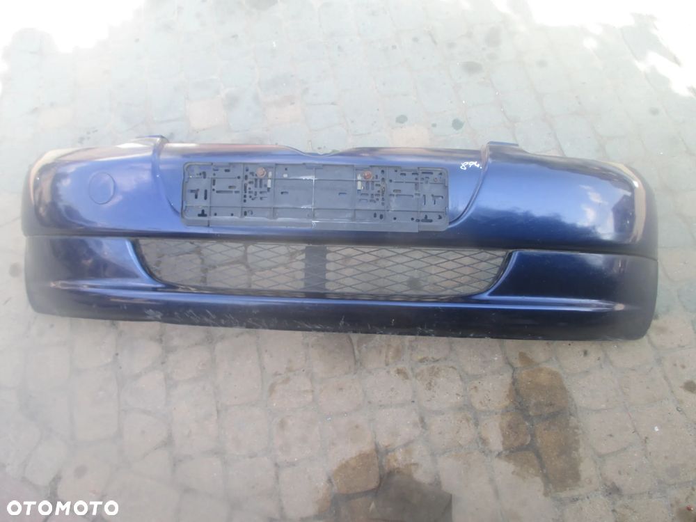 zderzak toyota Yaris I 8R4 - 1