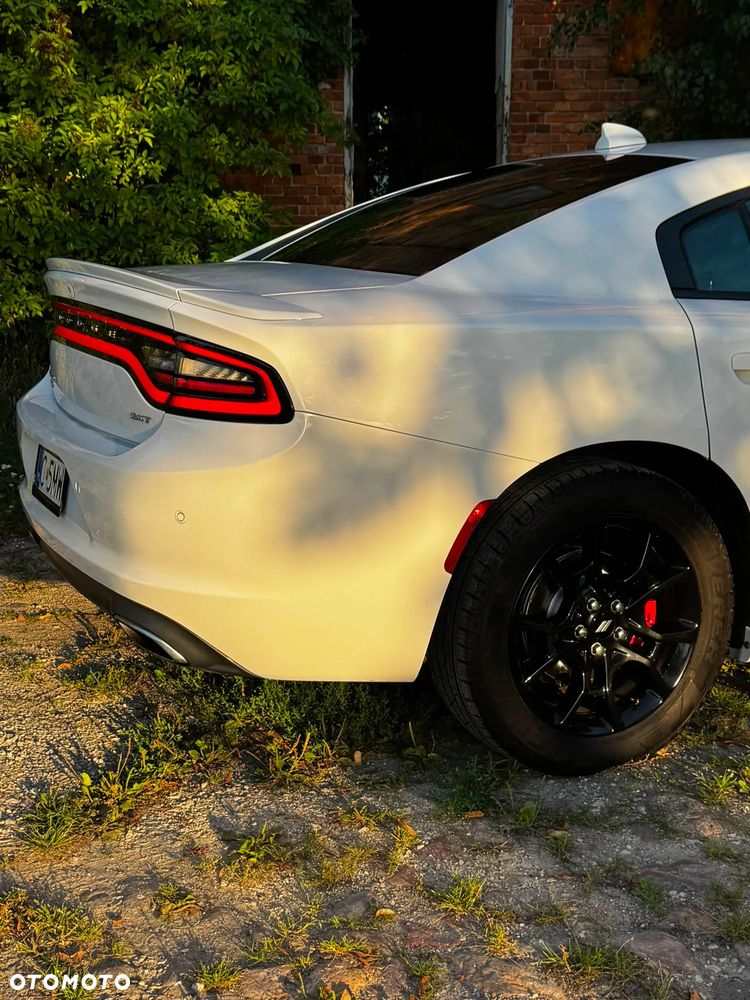 Dodge Charger - 13